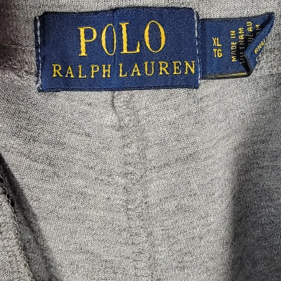 Polo jacket and sweatpants size XL